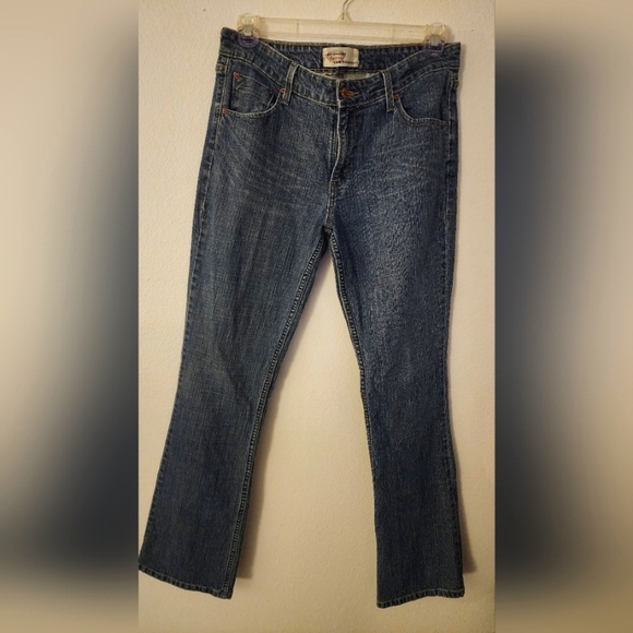Levi's Strauss Signature Stretch Low Rise Bootcut Size 12 - Picture 1 of 8